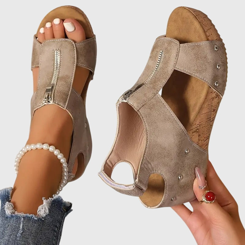 Mina | Orthopädische Sandalen