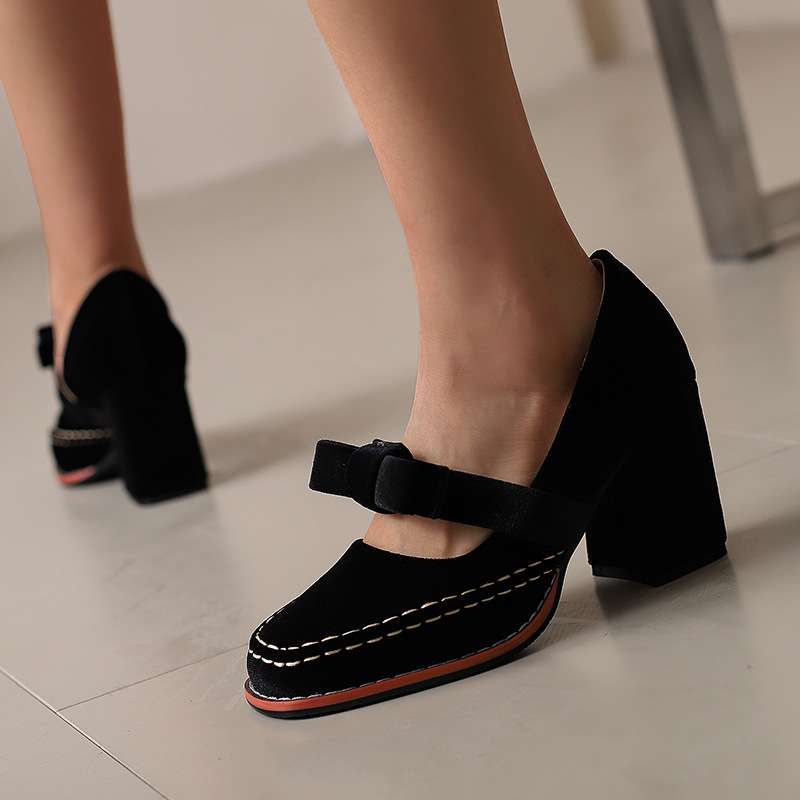Corinna | Damen Mary Jane Pumps mit Blockabsatz und Schleife