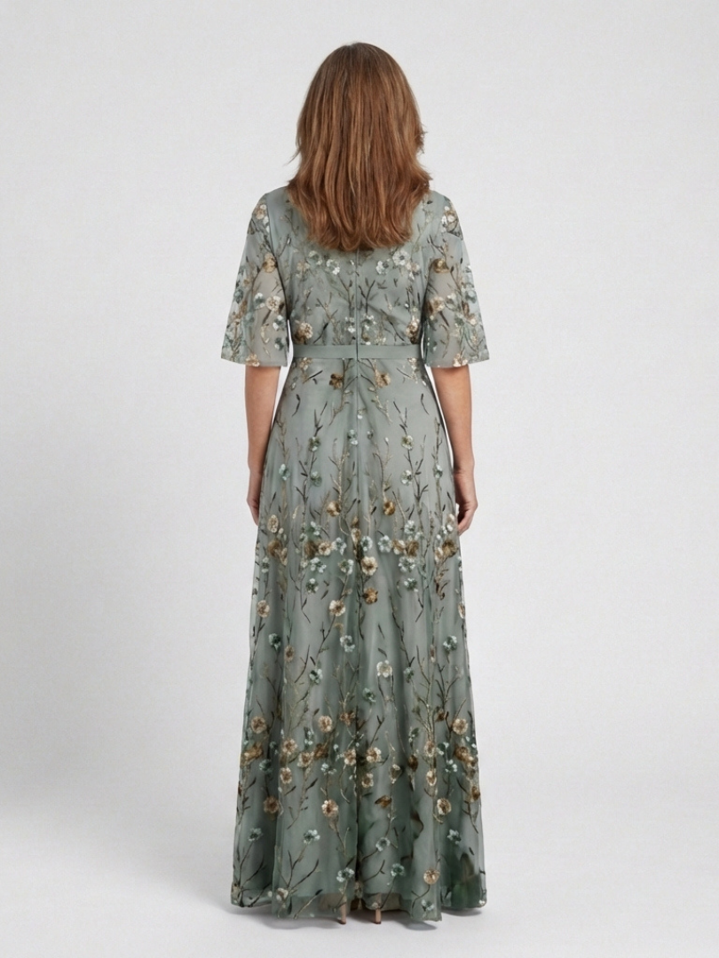 Auriane | Florales V-Ausschnitt Maxikleid mit kurzen Ärmeln