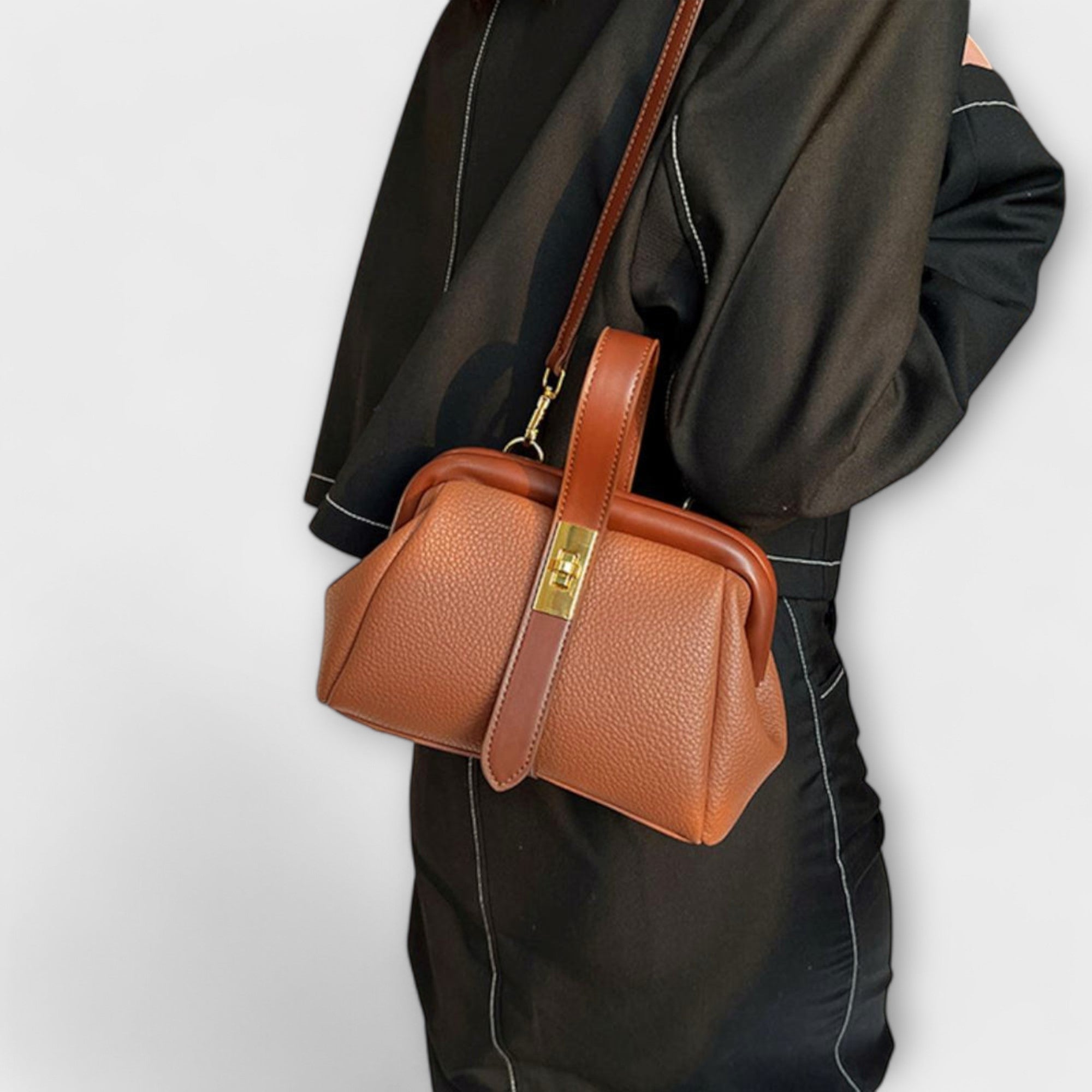 Hadleigh | Damen Mini Umhängetasche mit Drehverschluss und Griff