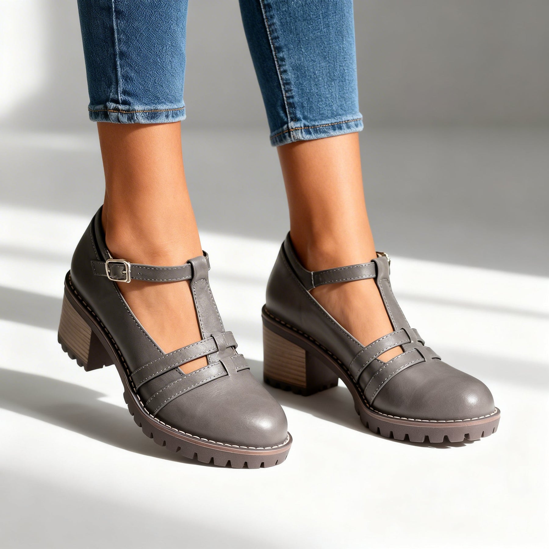 Romilly | Damen T-Riemen Loafer mit Blockabsatz