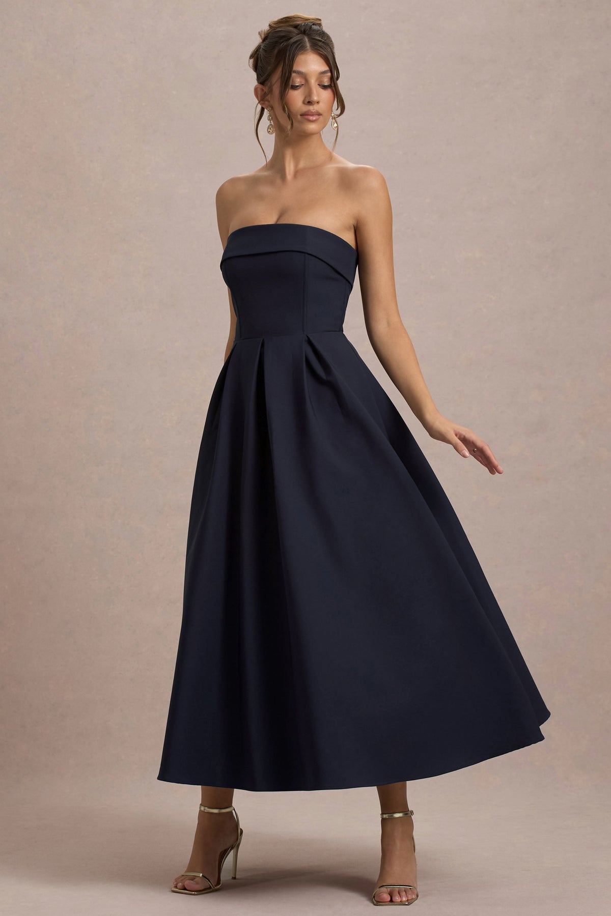 ANNE | Stilvolles Midi-Kleid mit Schulterfreiem Ausschnitt