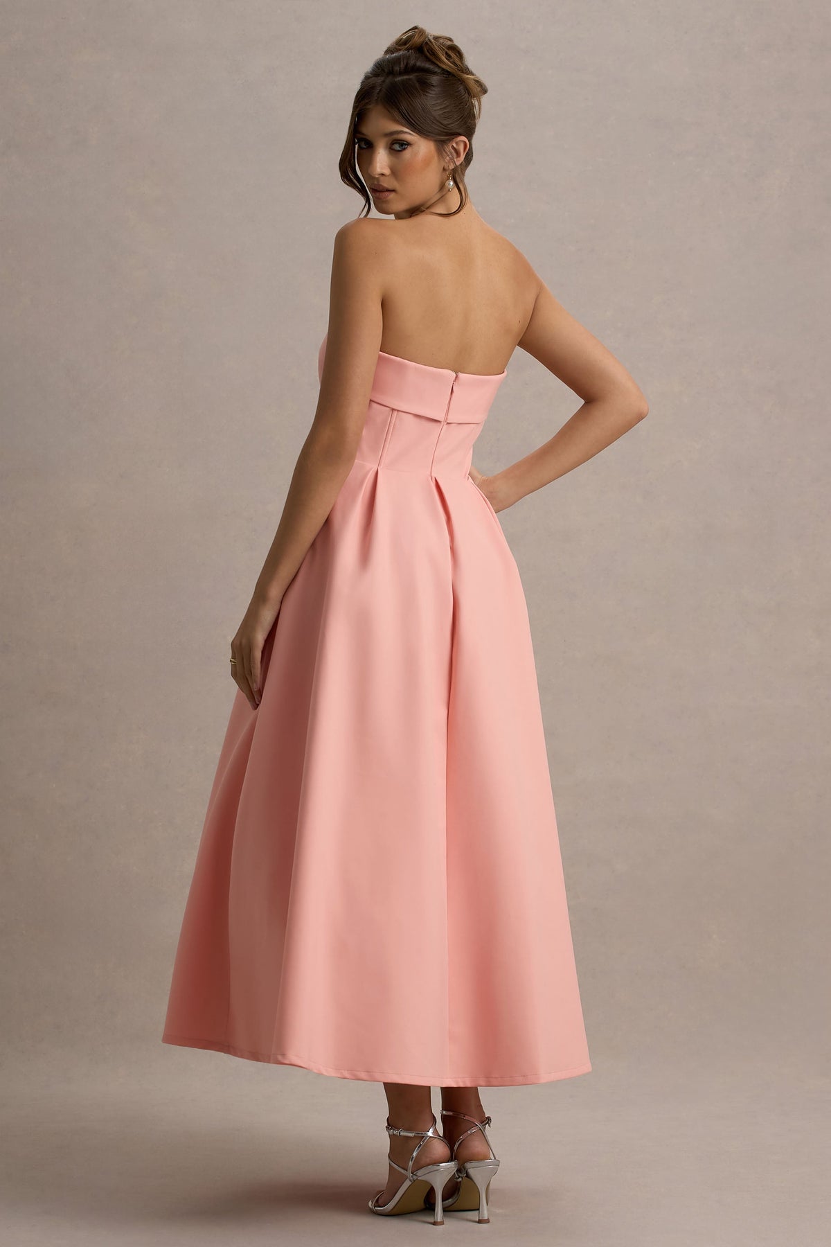 ANNE | Stilvolles Midi-Kleid mit Schulterfreiem Ausschnitt
