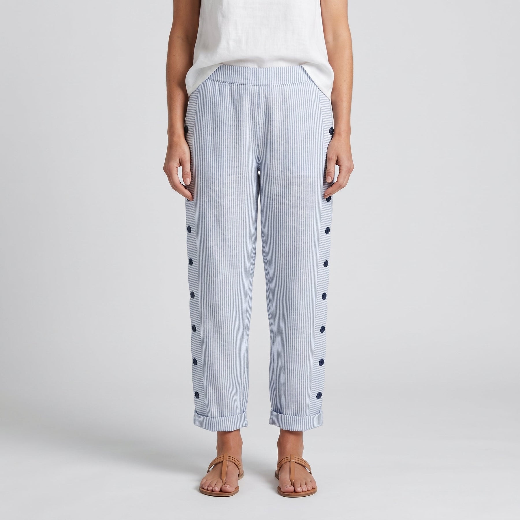 Tess | Gestreifte Panel-Knopfhose